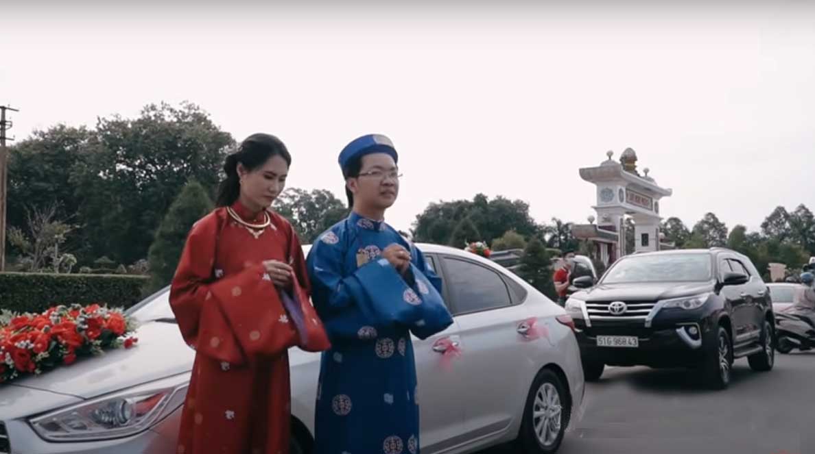 Trang phục đám cưới đạo Cao Đài